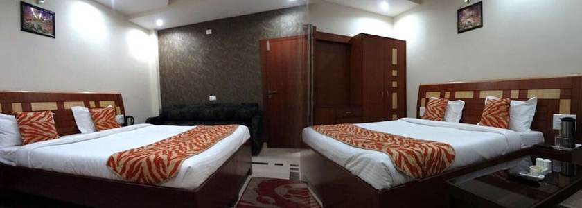 Imagen de la habitación del Hotel Vinayak Palace, Bilaspur. Foto 6
