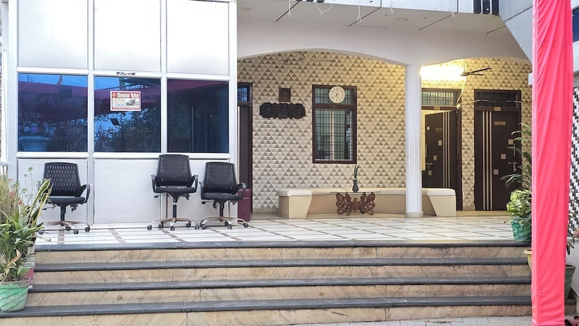 Imagen de los interiores del Hotel Vinayak Palace, Mathura. Foto 16