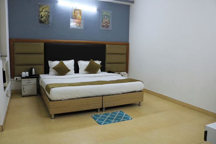 Imagen de la habitación del Hotel Vinayak Stay Sector 43. Foto 7