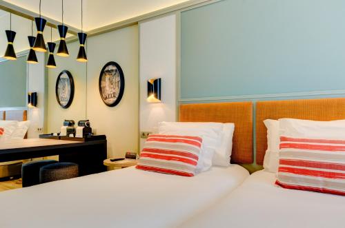 Imagen de la habitación del Hotel Vincci Baixa. Foto 4