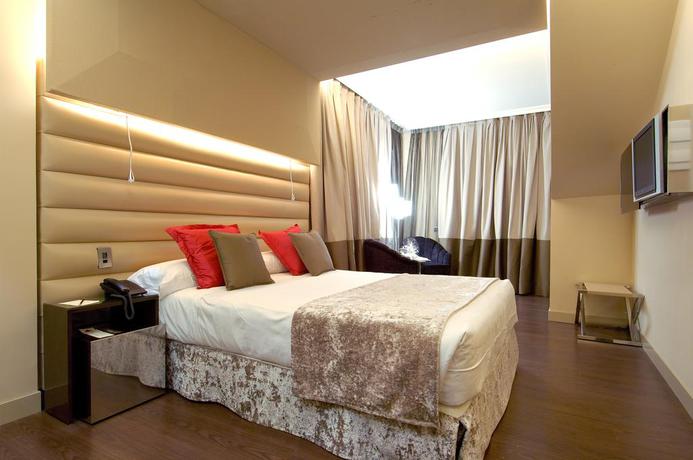 Imagen de la habitación del Hotel Vincci Capitol. Foto 7