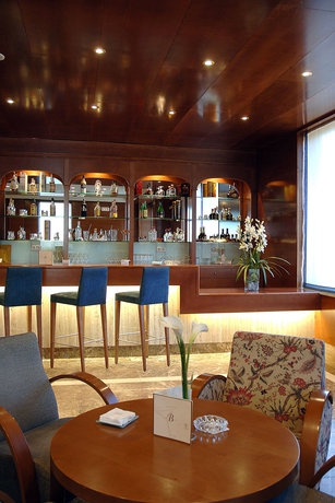 Imagen del bar/restaurante del Hotel Vincci Ciudad De Salamanca. Foto 3