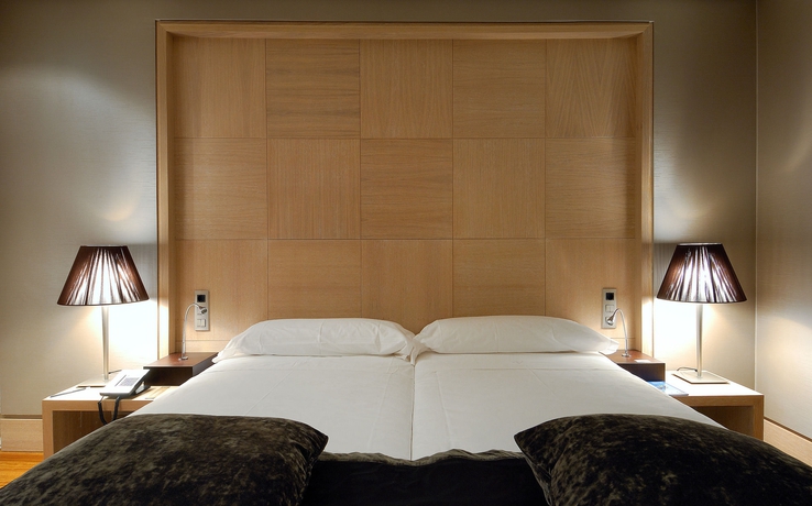 Imagen de la habitación del Hotel Vincci Frontaura. Foto 5