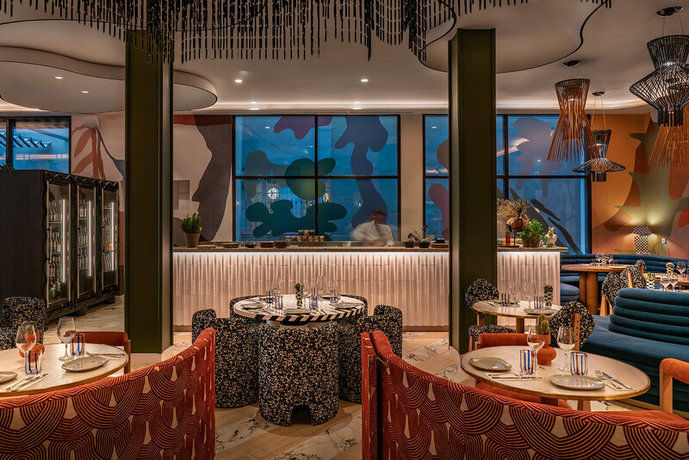 Imagen del bar/restaurante del Hotel Vincci Gala. Foto 5