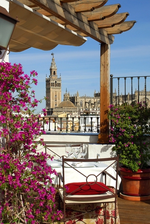 Imagen del bar/restaurante del Hotel Vincci La Rabida. Foto 2