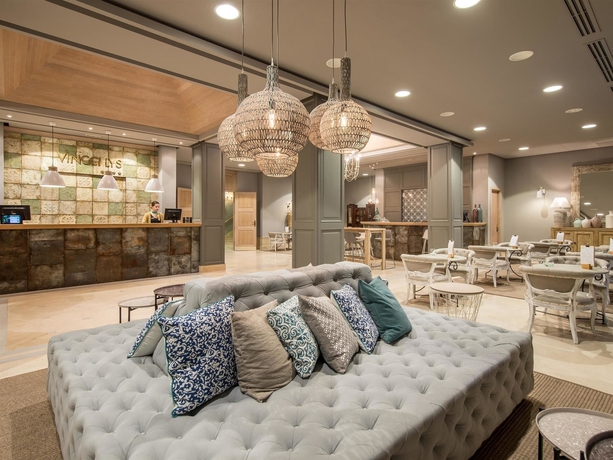 Imagen de los interiores del Hotel Vincci Lys. Foto 12