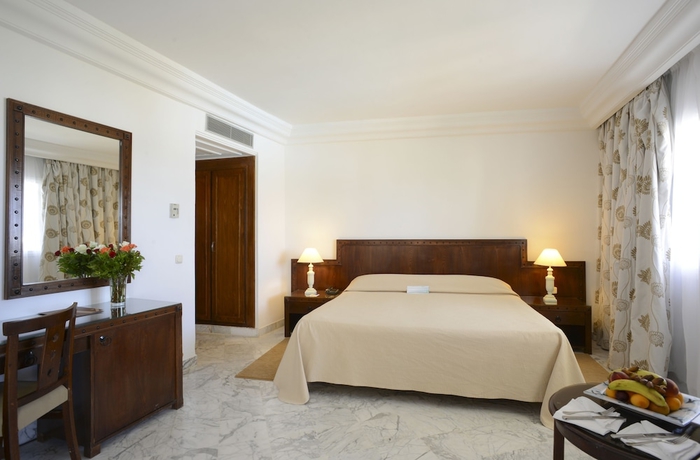 Imagen de la habitación del Hotel Vincci Marillia. Foto 3