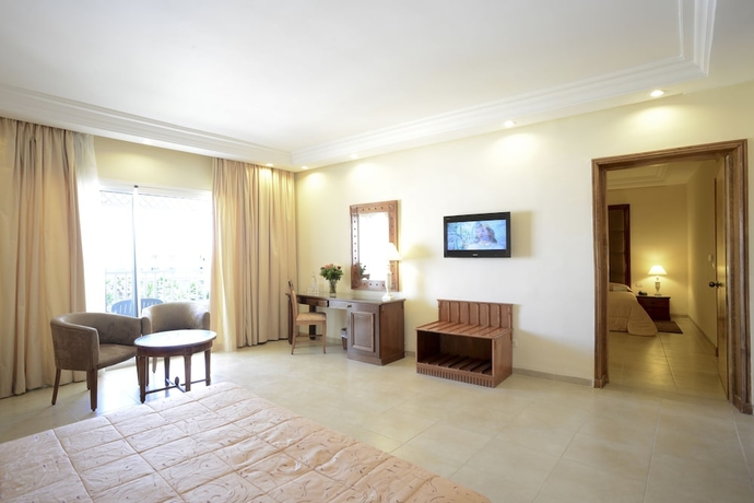 Imagen de la habitación del Hotel Vincci Marillia. Foto 14