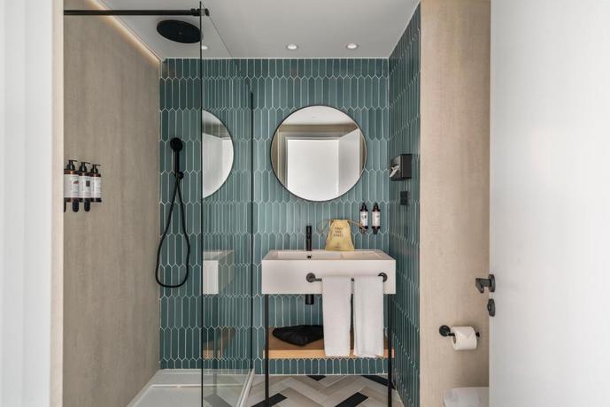 Imagen de la habitación del Hotel Vincci Maritimo. Foto 3