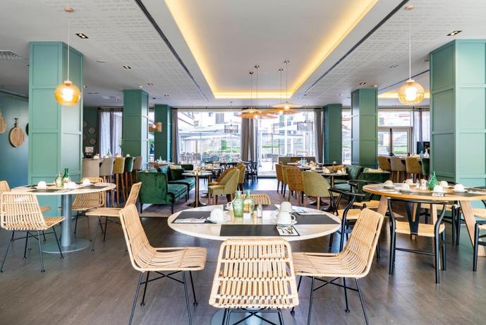 Imagen del bar/restaurante del Hotel Vincci Maritimo. Foto 2