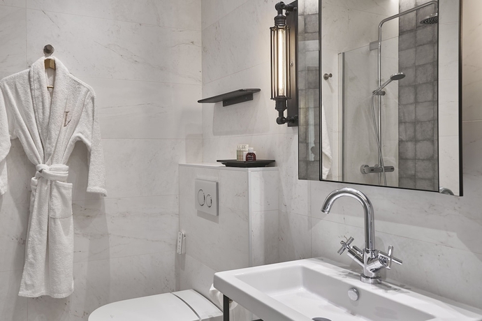 Imagen de la habitación del Hotel Vincci Molviedro. Foto 15