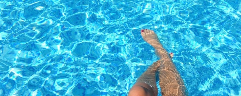 Imagen de la piscina del Hotel Vincci Molviedro. Foto 19