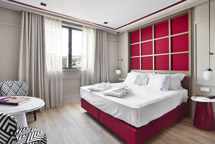 Imagen de la habitación del Hotel Vincci Ponte De Ferro. Foto 6