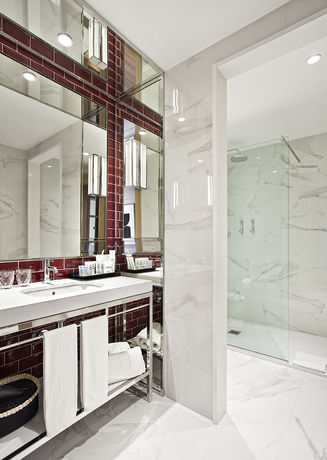 Imagen de la habitación del Hotel Vincci Ponte De Ferro. Foto 8