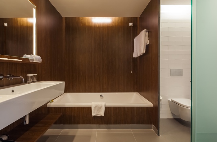 Imagen general del Hotel Vincci Porto. Foto 5