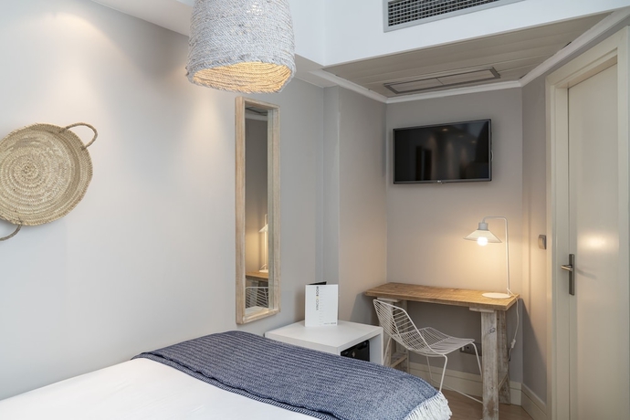 Imagen de la habitación del Hotel Vincci Puerto Chico. Foto 10