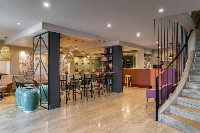 Imagen de los interiores del Hotel Vincci Puerto Chico. Foto 20