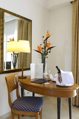 Imagen de la habitación del Hotel Vincci Saphir Palace and Spa. Foto 3