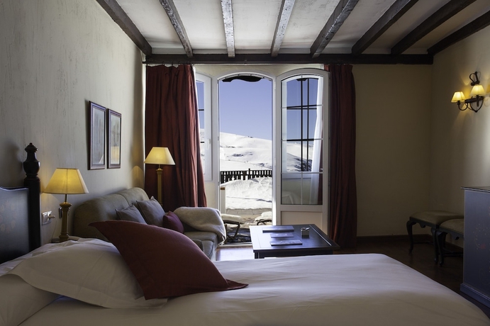 Imagen de la habitación del Hotel Vincci Selección Rumaykiyya. Foto 5