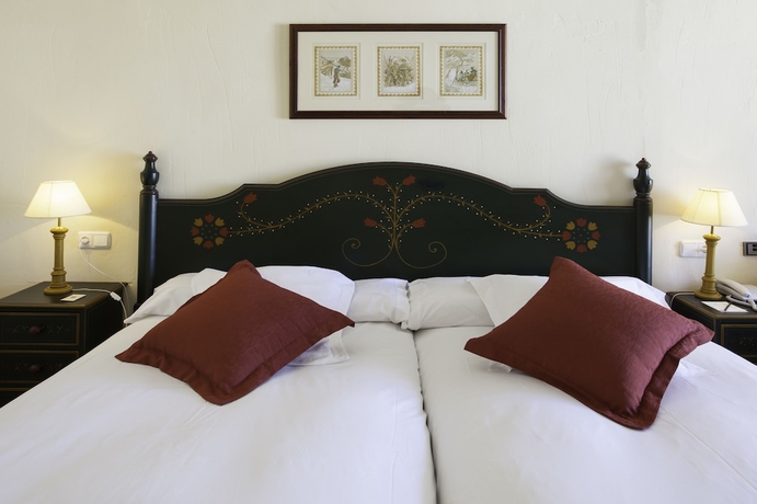 Imagen de la habitación del Hotel Vincci Selección Rumaykiyya. Foto 13