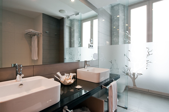 Imagen de la habitación del Hotel Vincci Seleccion Posada del Patio. Foto 9