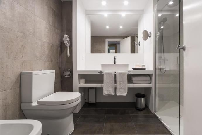 Imagen de la habitación del Hotel Vincci Soma. Foto 6