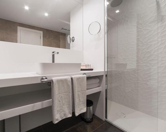 Imagen de la habitación del Hotel Vincci Soma. Foto 3