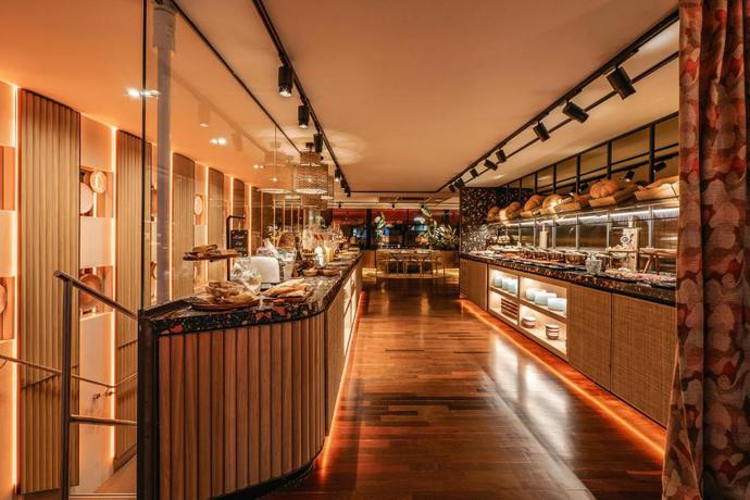 Imagen de los interiores del Hotel Vincci Soma. Foto 16