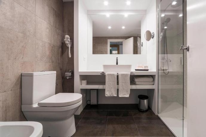 Imagen de la habitación del Hotel Vincci Soma. Foto 9