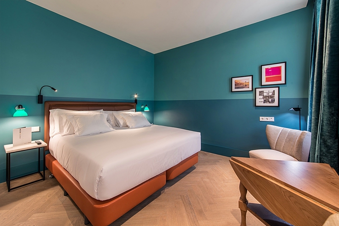 Imagen general del Hotel Vincci The Mint. Foto 12