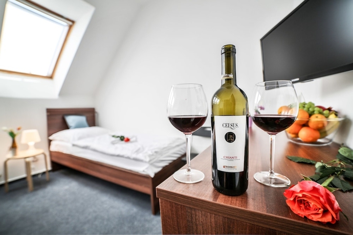 Imagen de la habitación del Hotel Vincent. Foto 5