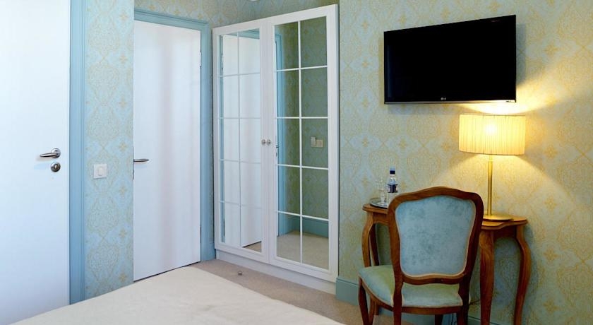 Imagen de la habitación del Hotel Vincent Hotel. Foto 10