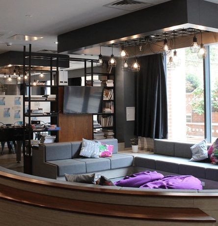 Imagen de los interiores del Hotel Vincent Place in Southampton. Foto 10