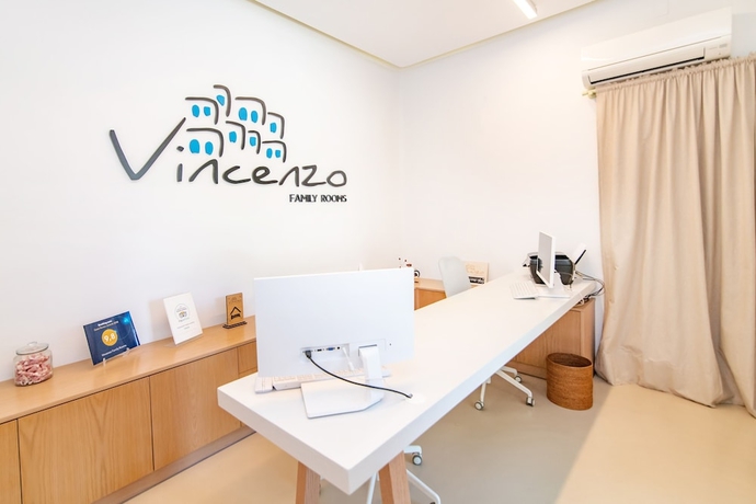 Imagen de los interiores del Hotel Vincenzo Family. Foto 19