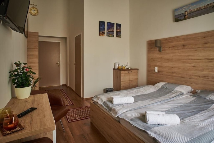 Imagen de la habitación del Hotel Vinci Apartman Szombathely. Foto 13
