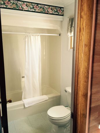 Imagen de la habitación del Hotel Vindel Motel. Foto 13