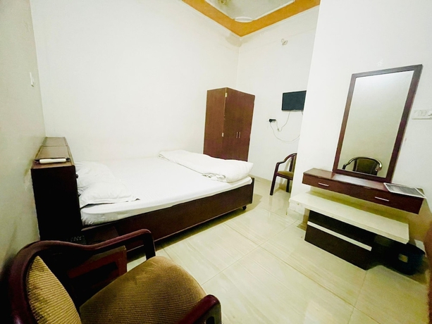 Imagen de la habitación del Hotel Vindhyawasini Palace. Foto 4