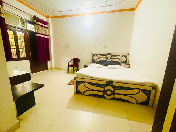 Imagen de la habitación del Hotel Vindhyawasini Palace. Foto 13