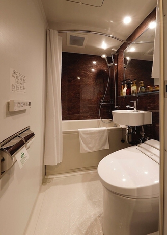 Imagen de la habitación del Hotel Vine Osaka Kitahama. Foto 13