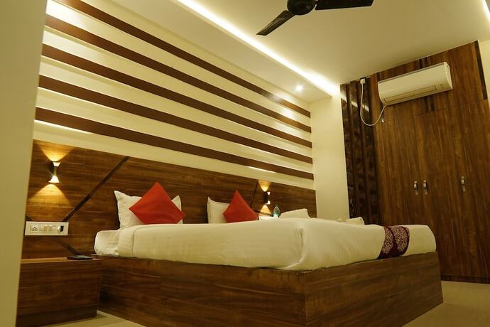 Imagen general del Hotel Vineet. Foto 11