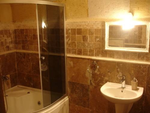 Imagen de la habitación del Hotel Vineyard Cave. Foto 7