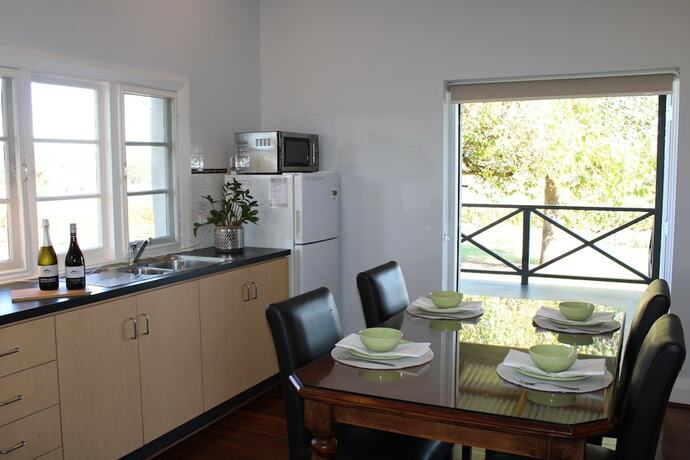 Imagen general del Hotel Vineyard Cottage at Upper Reach Winery. Foto 5