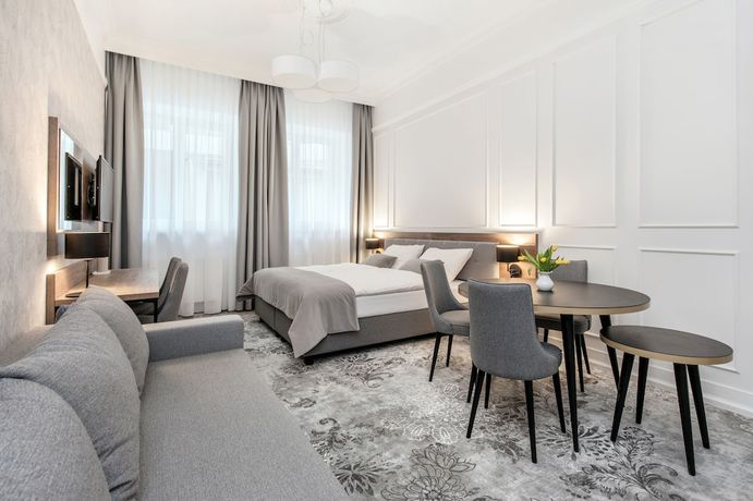 Imagen de la habitación del Hotel Vinfort Aparthotel. Foto 4