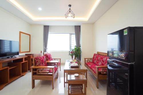 Imagen de la habitación del Hotel Vinh Hoang. Foto 10
