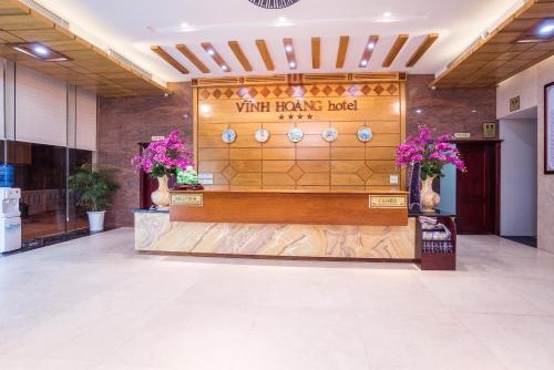 Imagen general del Hotel Vinh Hoang. Foto 4
