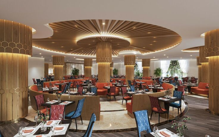 Imagen del bar/restaurante del Hotel Vinholidays Fiesta Phu Quoc. Foto 15