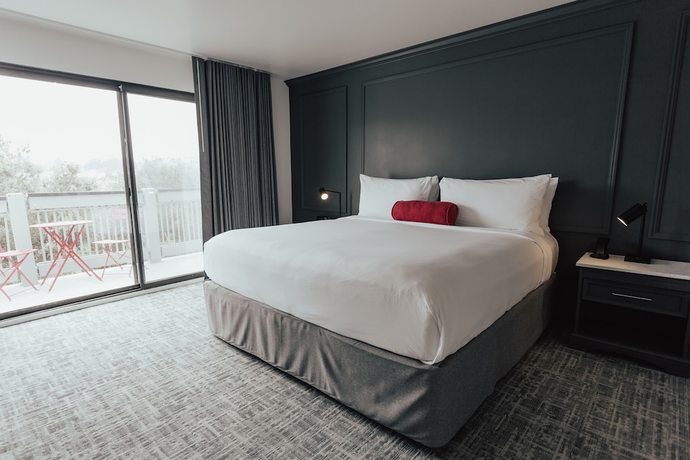 Imagen de la habitación del Hotel Vinland Hotel and Lounge. Foto 10