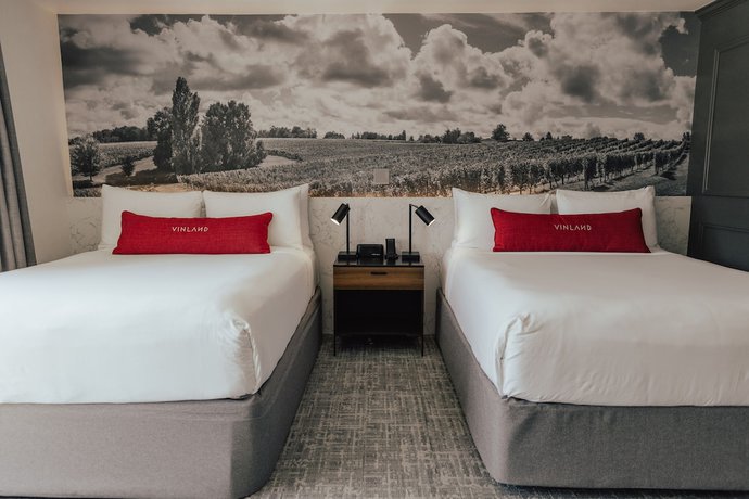 Imagen de la habitación del Hotel Vinland Hotel and Lounge. Foto 15