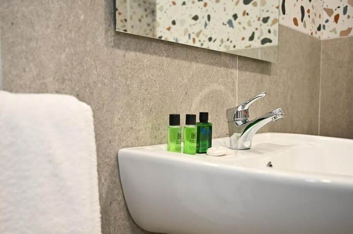 Imagen general del Hotel Vino. Foto 3