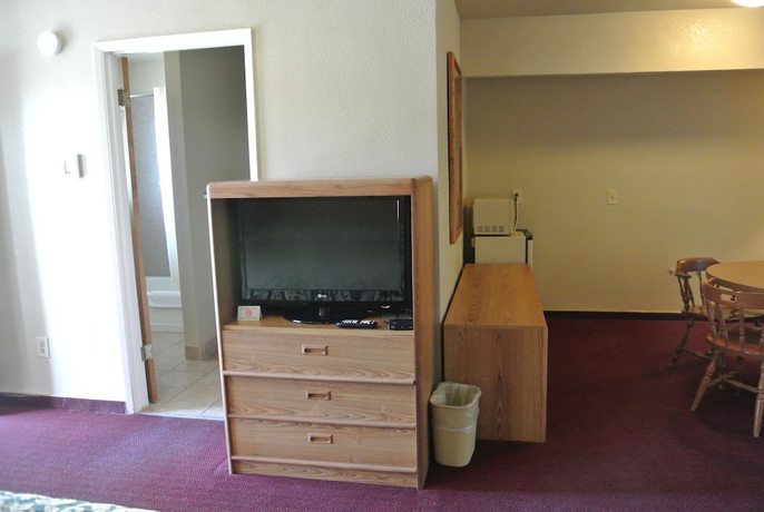 Imagen de la habitación del Hotel Vino Inn and Suites. Foto 12